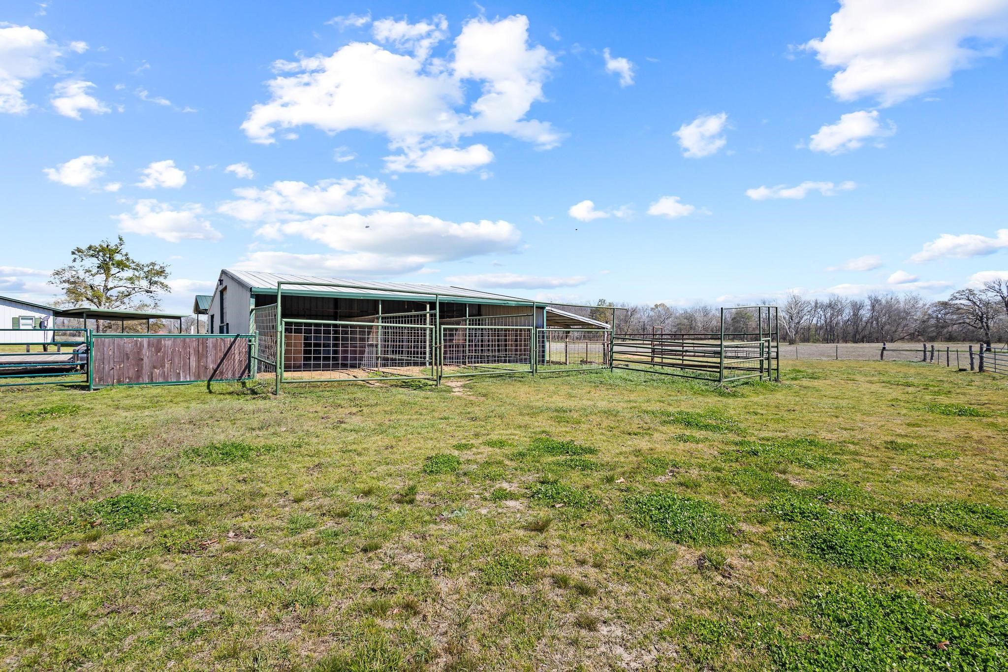 521 County Road 15100 Blossom TX 75416