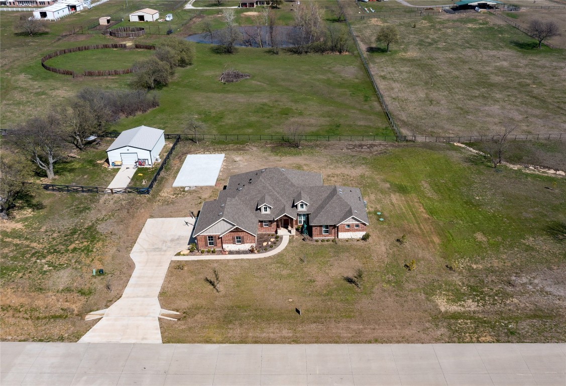 7017 New Castle Lane Sanger TX 76266