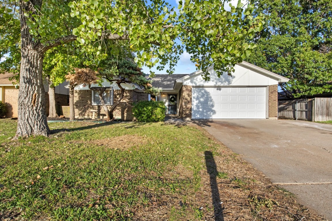 205 Meador Lane Burleson TX 76028