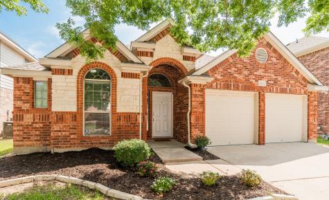 6816 Landing Drive Grand Prairie TX 75054