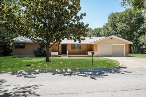 110 Oneida Street Waxahachie TX 75165
