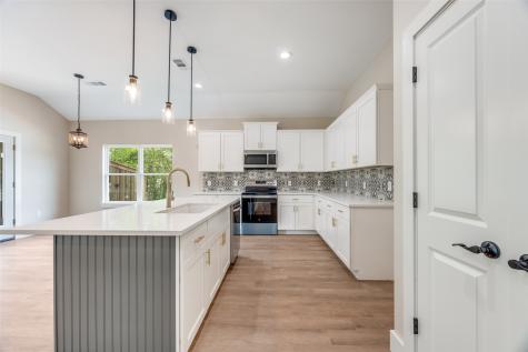 113 Iron Horse Lane Denison TX 75020