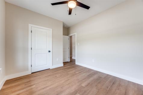 113 Iron Horse Lane Denison TX 75020