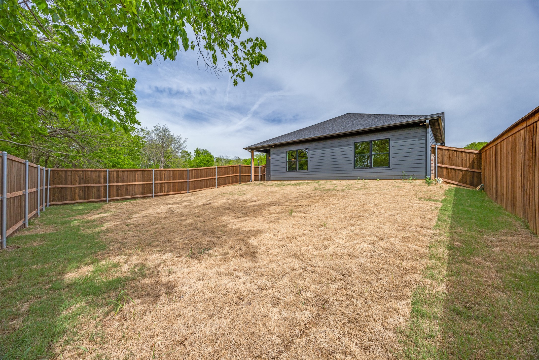 113 Iron Horse Lane Denison TX 75020