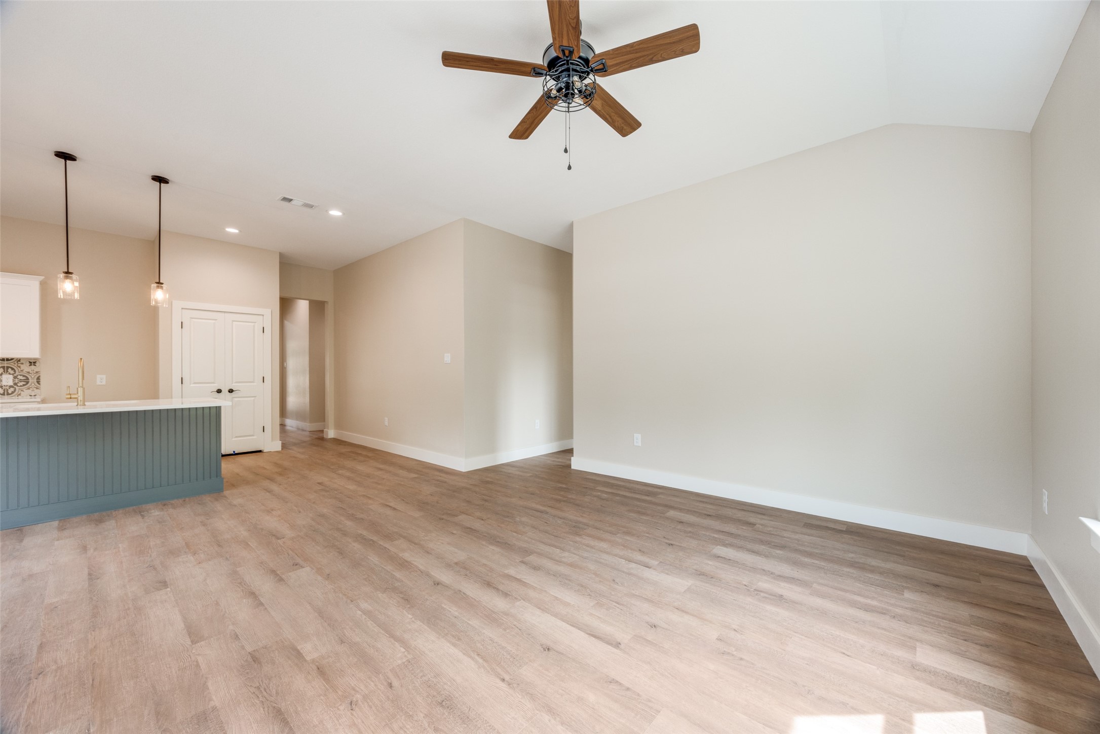 113 Iron Horse Lane Denison TX 75020