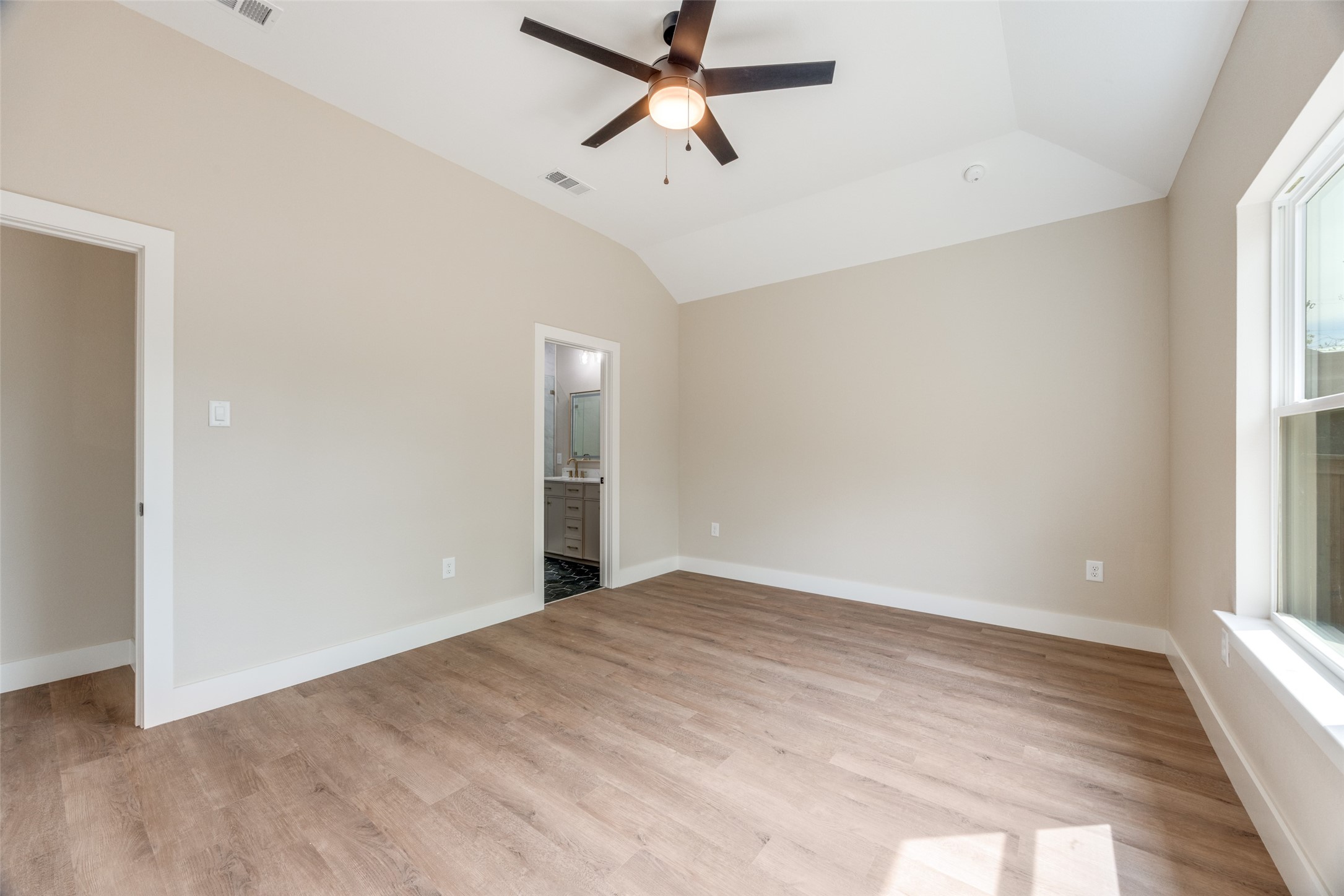 113 Iron Horse Lane Denison TX 75020