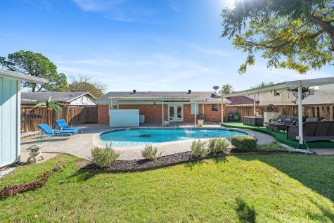 12113 Baron Drive Balch Springs TX 75180