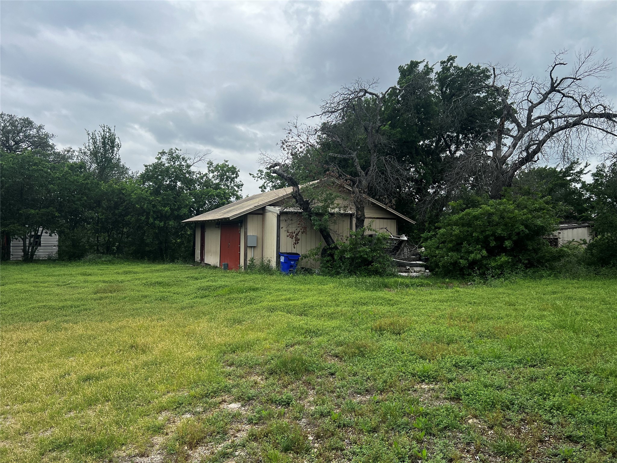 319 Ridgecrest Court Azle TX 76020