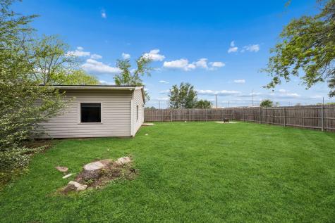 597 E Main Street Van TX 75790