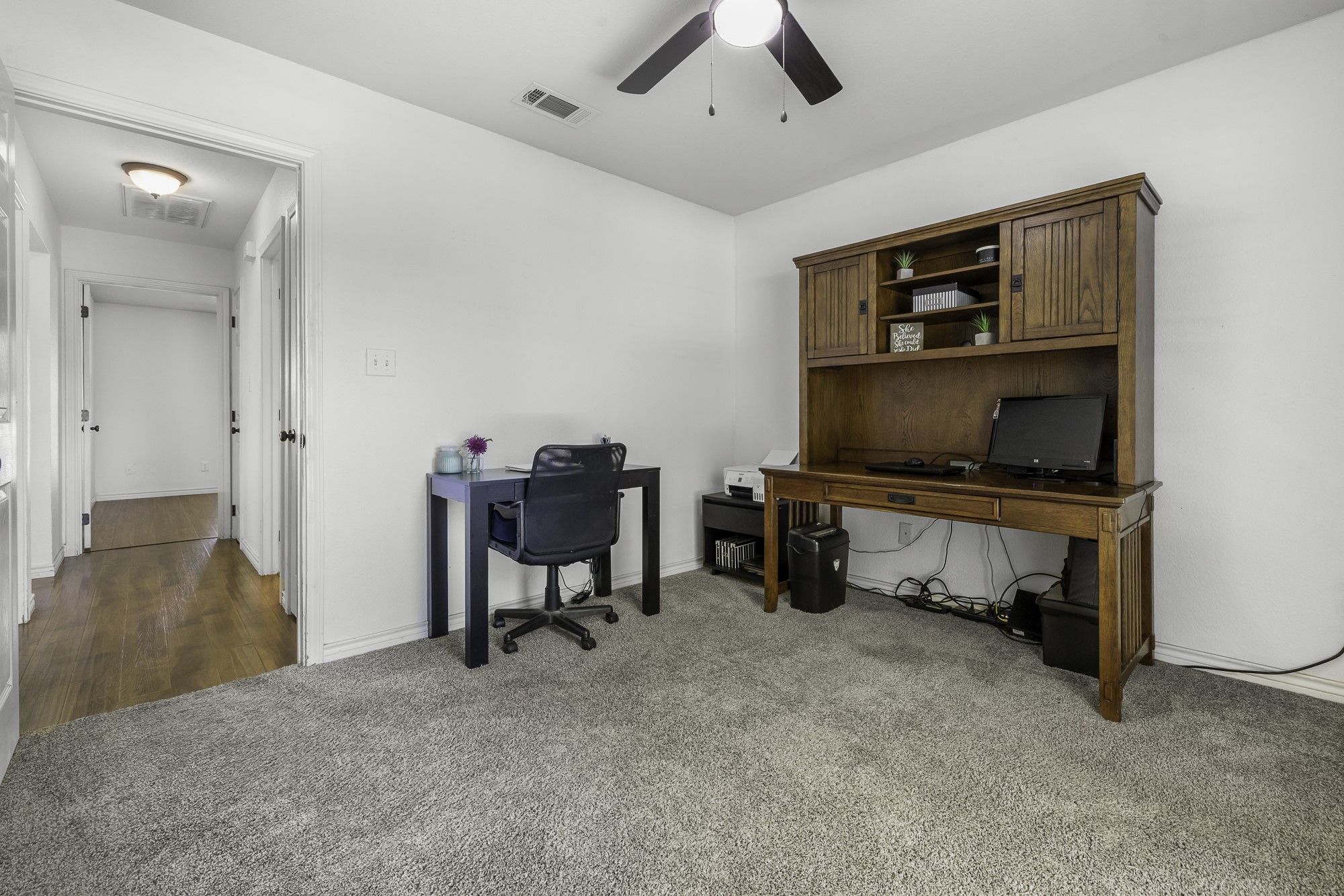218 Granada Calle Street Granbury TX 76049