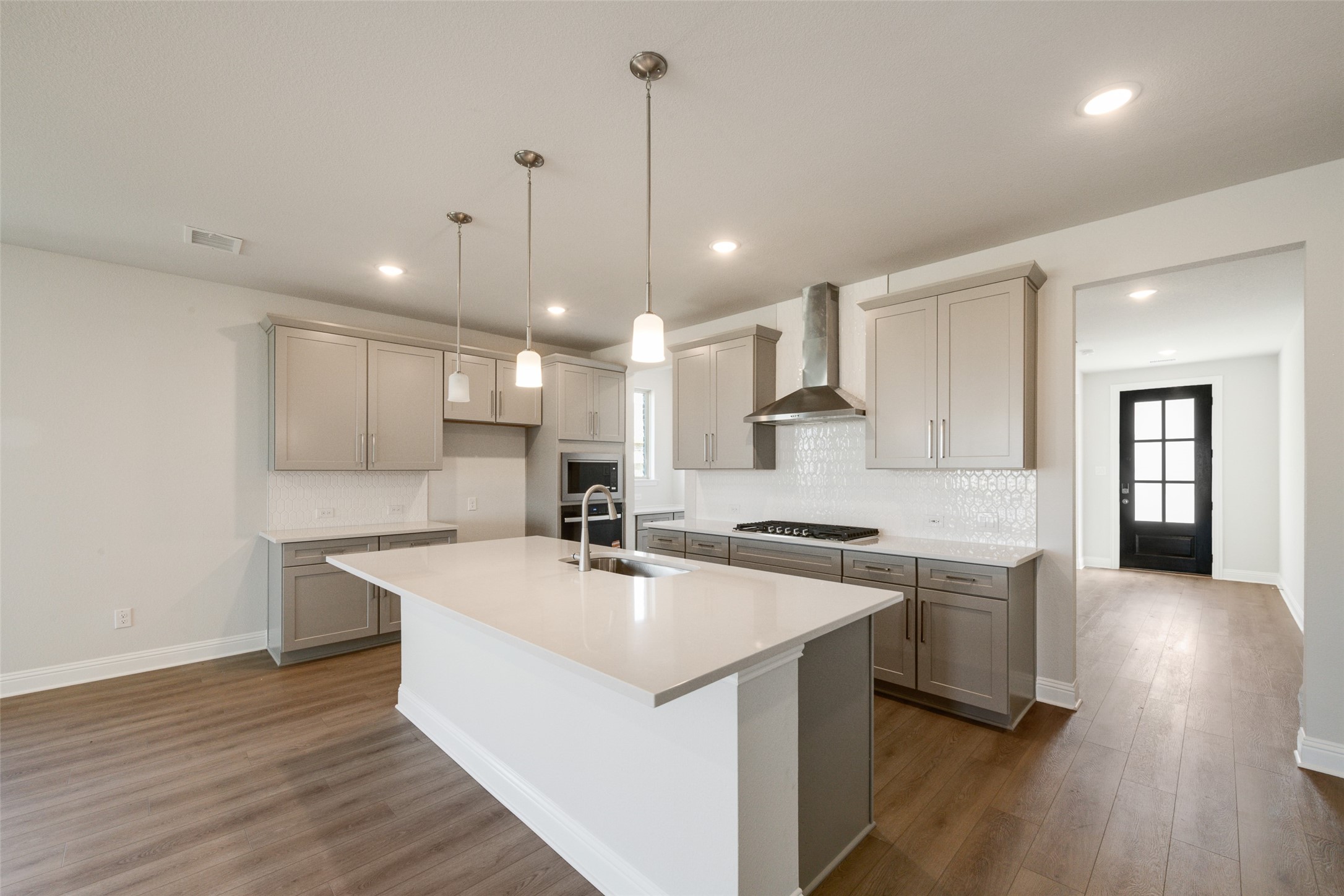 836 Turnbull Avenue Fort Worth TX 76247