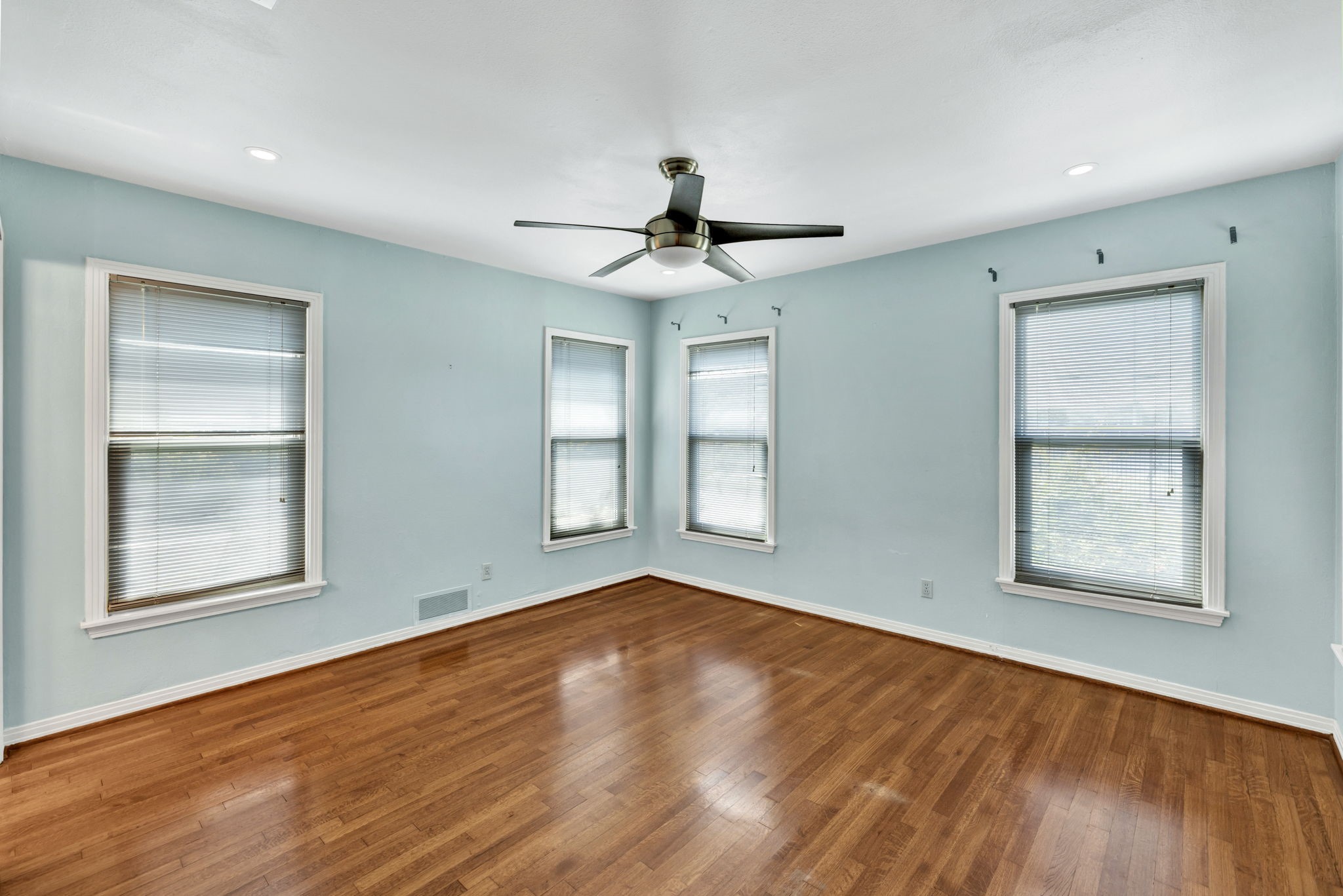 2837 Townsend Drive Fort Worth TX 76110
