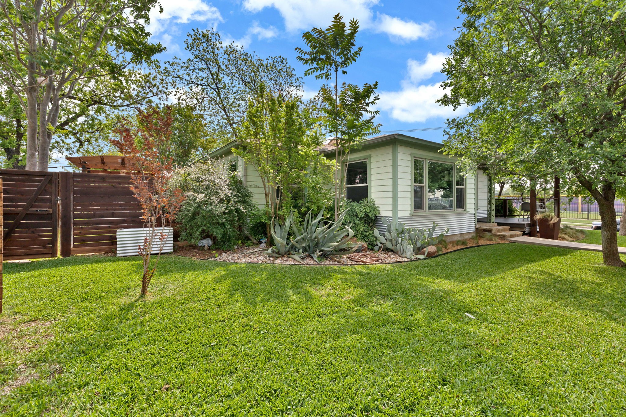 2837 Townsend Drive Fort Worth TX 76110