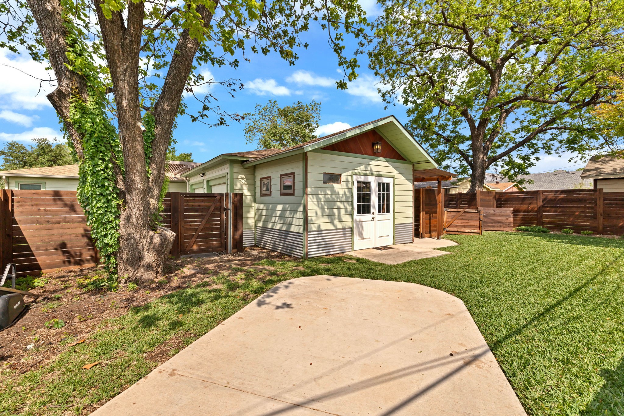 2837 Townsend Drive Fort Worth TX 76110