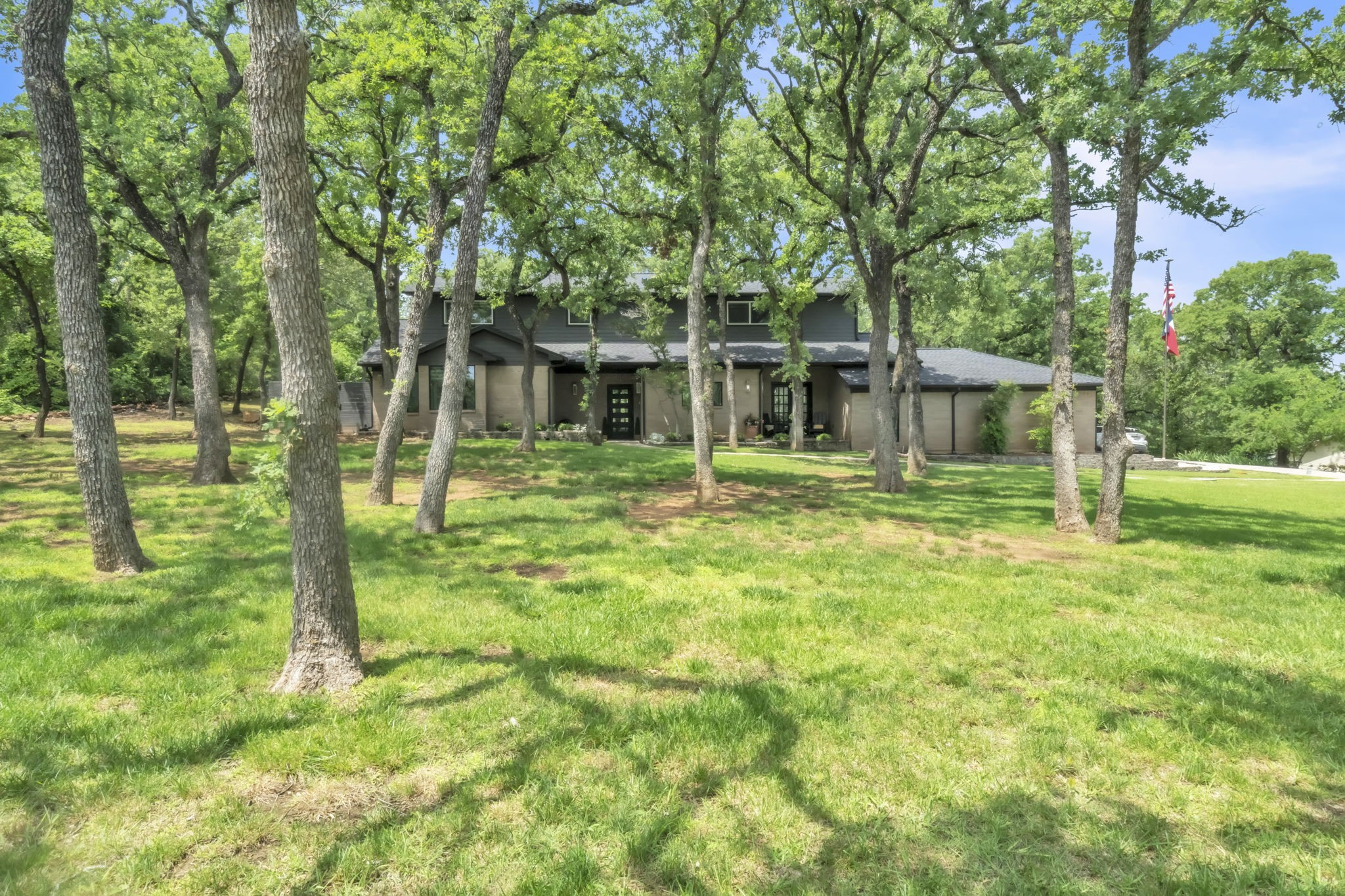 900 E Pioneer Circle Argyle TX 76226
