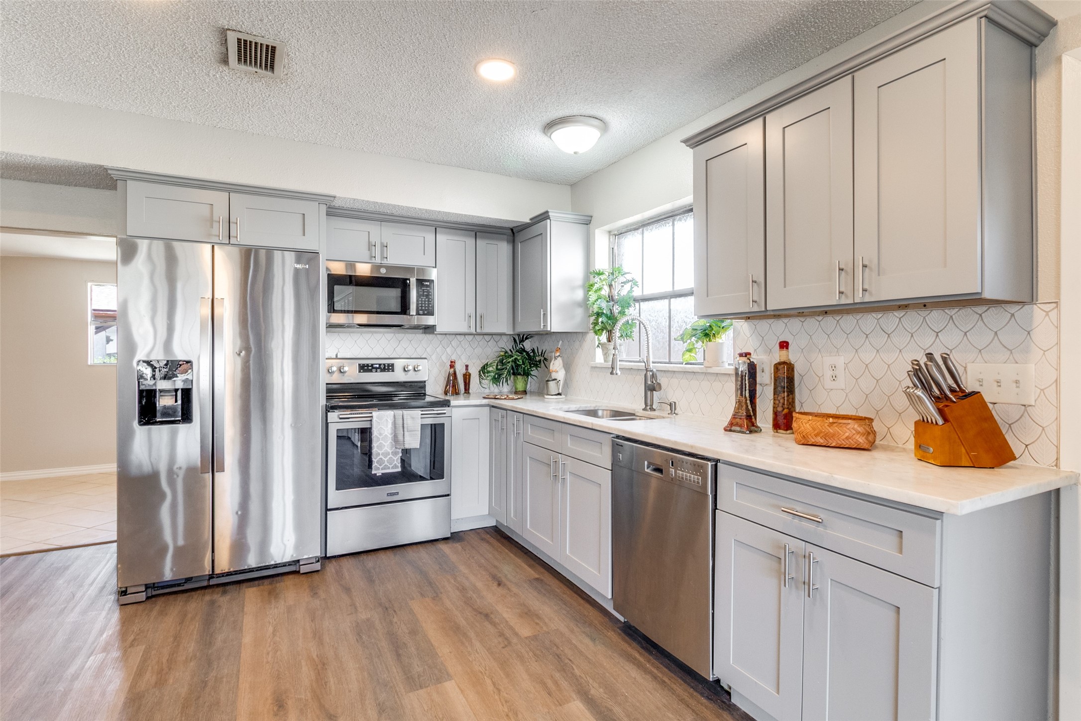 103 Wake Drive Richardson TX 75081