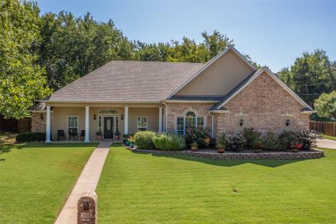 1920 Lucas Court Denison TX 75020