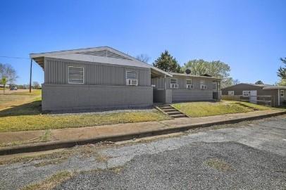 62 Pershing Drive Denison TX 75020