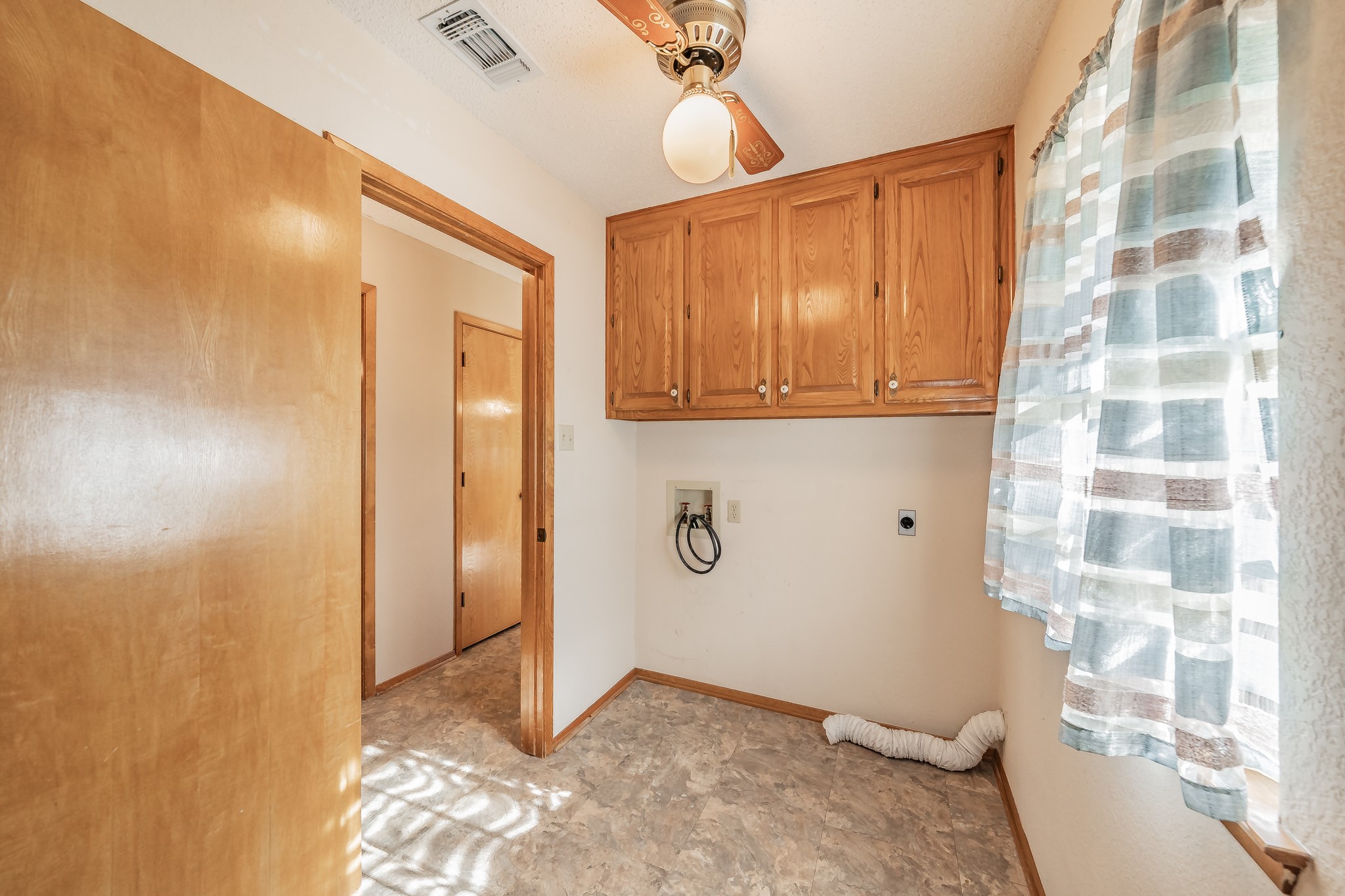 501 Lazy B Lane Springtown TX 76082