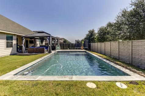 550 Clearlake Drive Waxahachie TX 75165