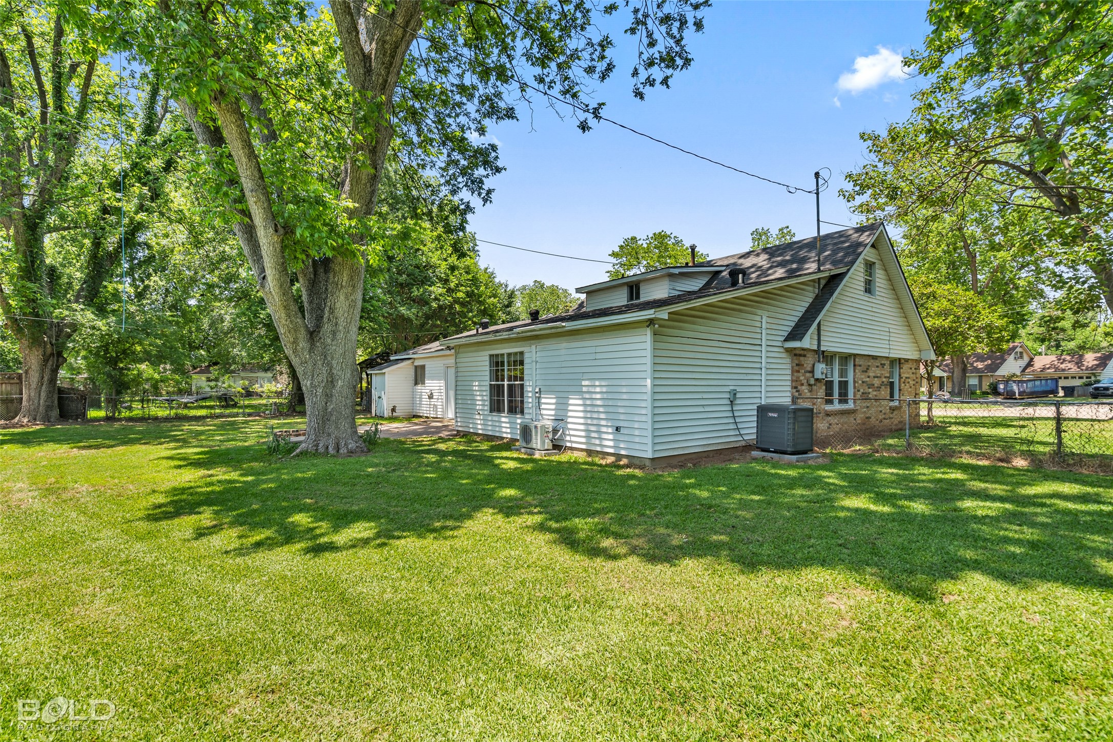 1220 Evangeline Circle Bossier City LA 71112