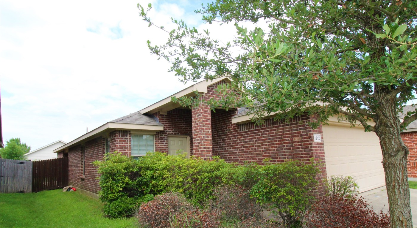 1212 Alder Tree Lane Royse City TX 75189