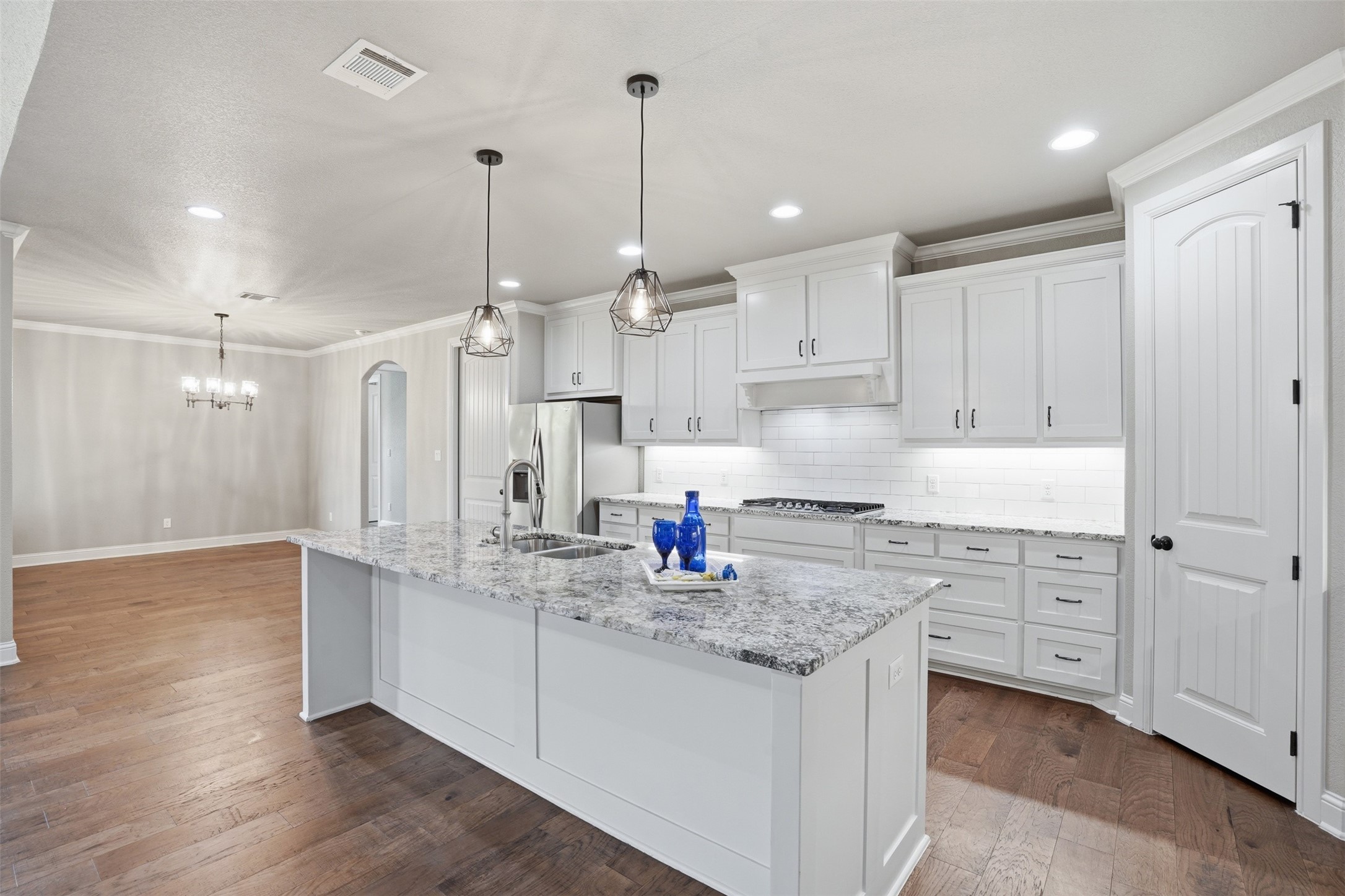 4918 Centre Court Granbury TX 76049