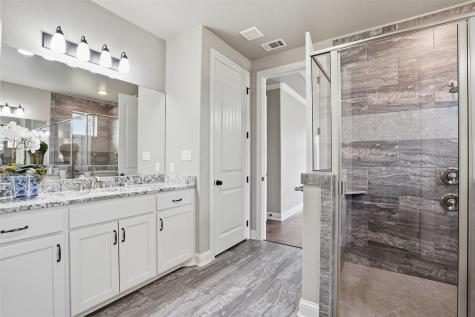 4918 Centre Court Granbury TX 76049