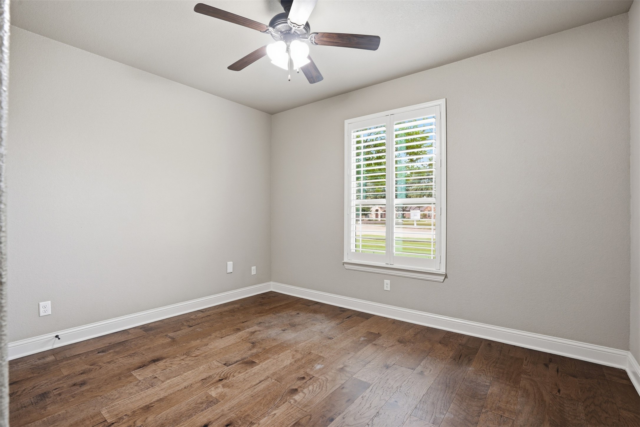 4918 Centre Court Granbury TX 76049