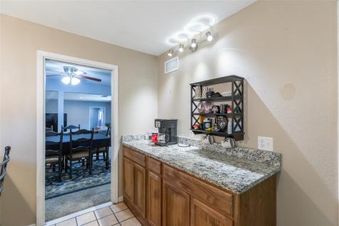 109 Circle Of Holly Abilene TX 79605
