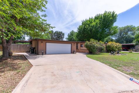 109 Circle Of Holly Abilene TX 79605