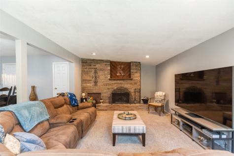 109 Circle Of Holly Abilene TX 79605