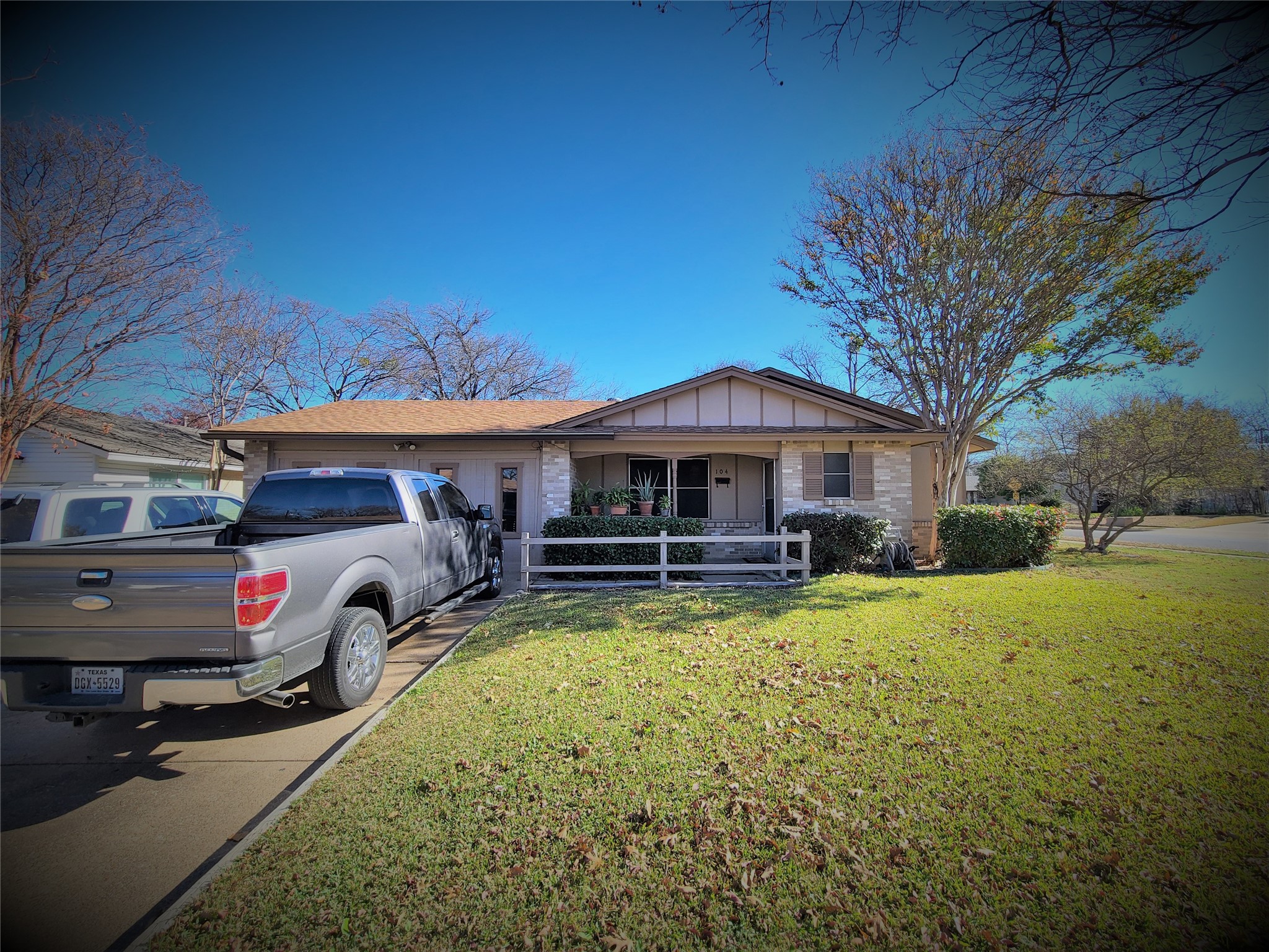 104 N Forest Crest Drive Garland TX 75042