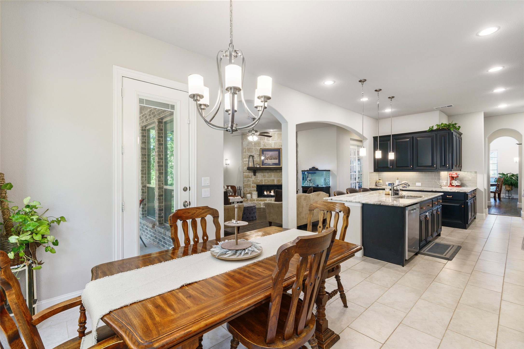 191 Daniel Drive Van Alstyne TX 75495