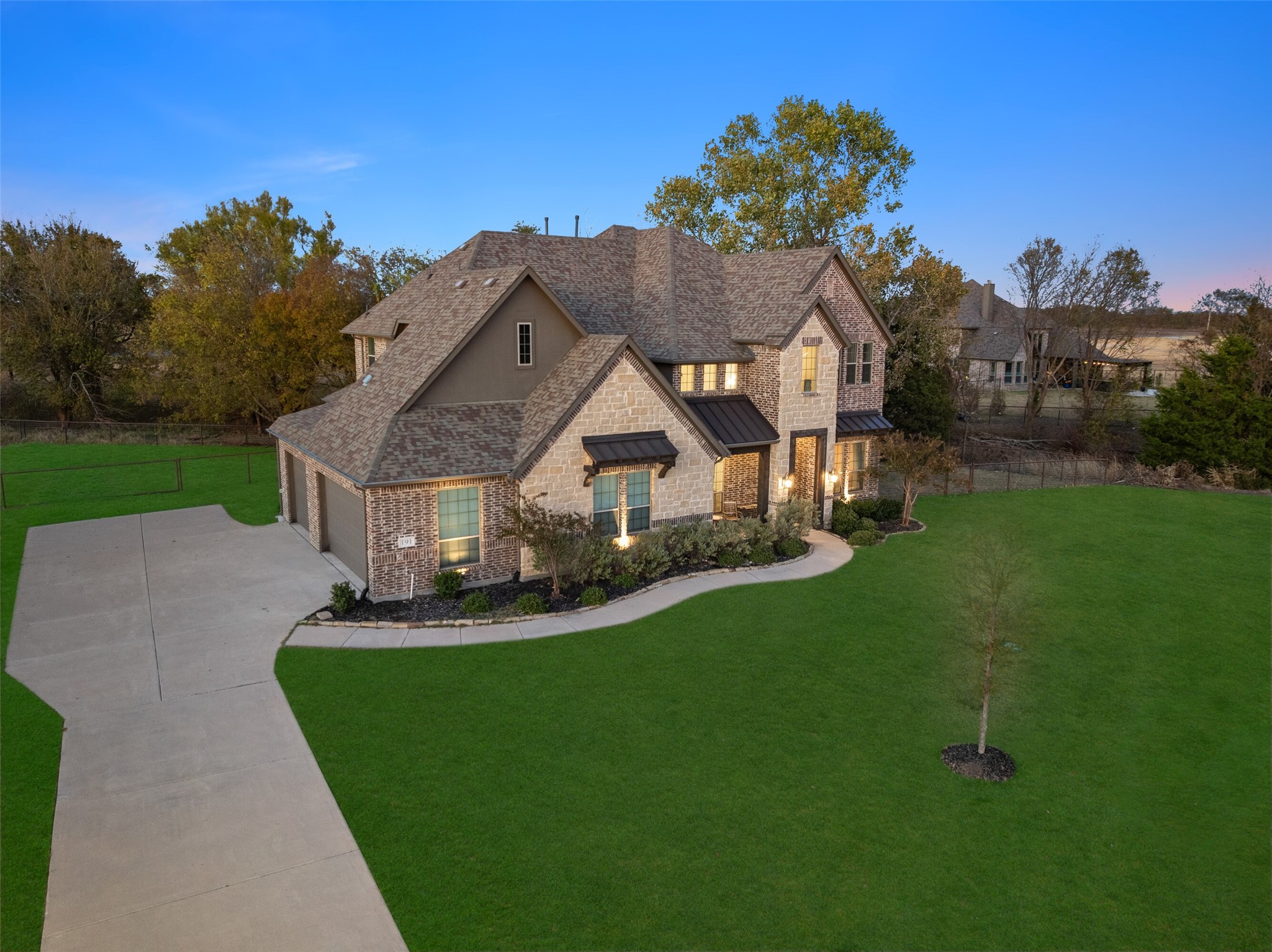 191 Daniel Drive Van Alstyne TX 75495
