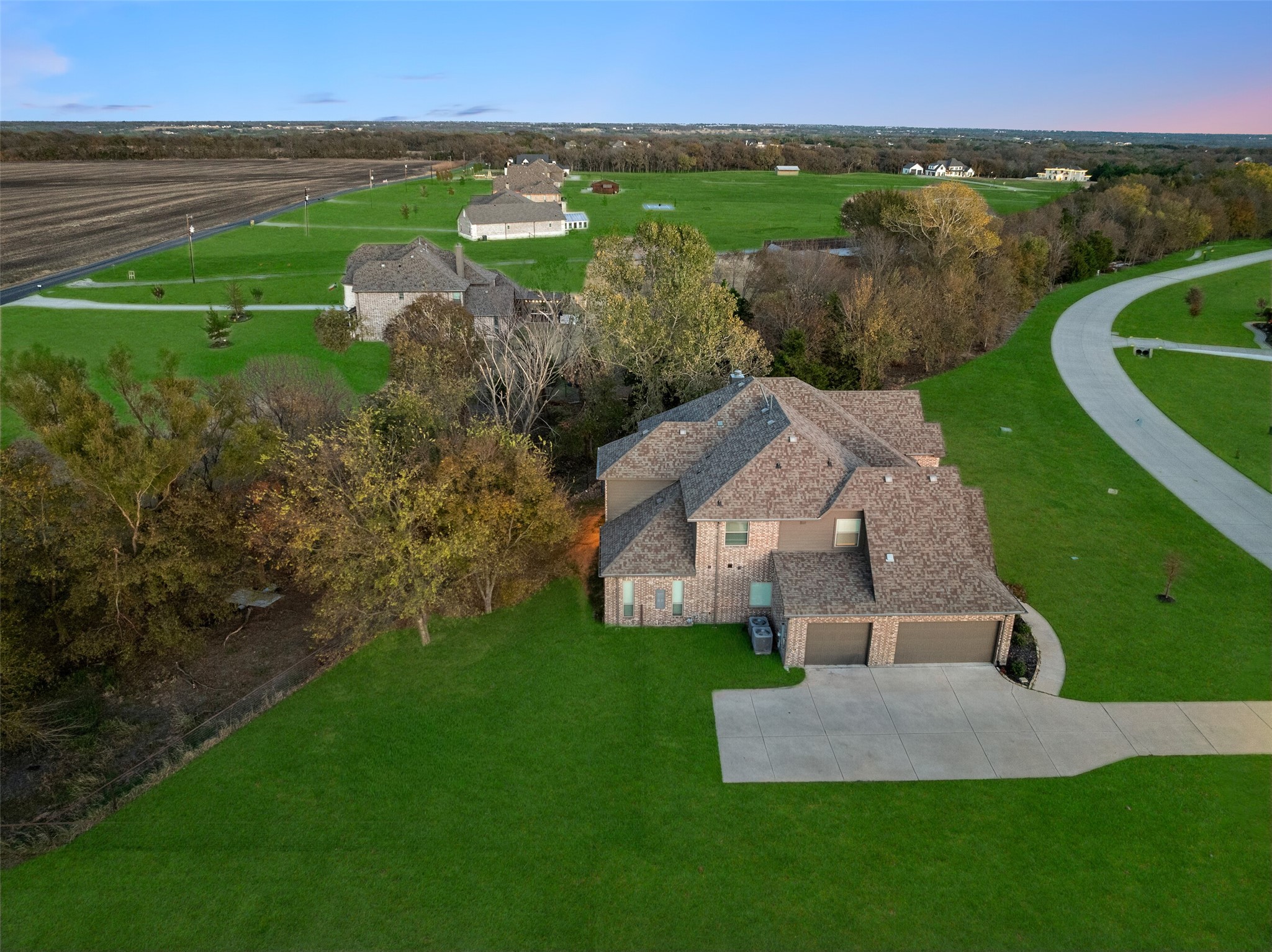 191 Daniel Drive Van Alstyne TX 75495