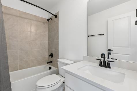 1512 Gentle Creek Lane Fort Worth TX 76052