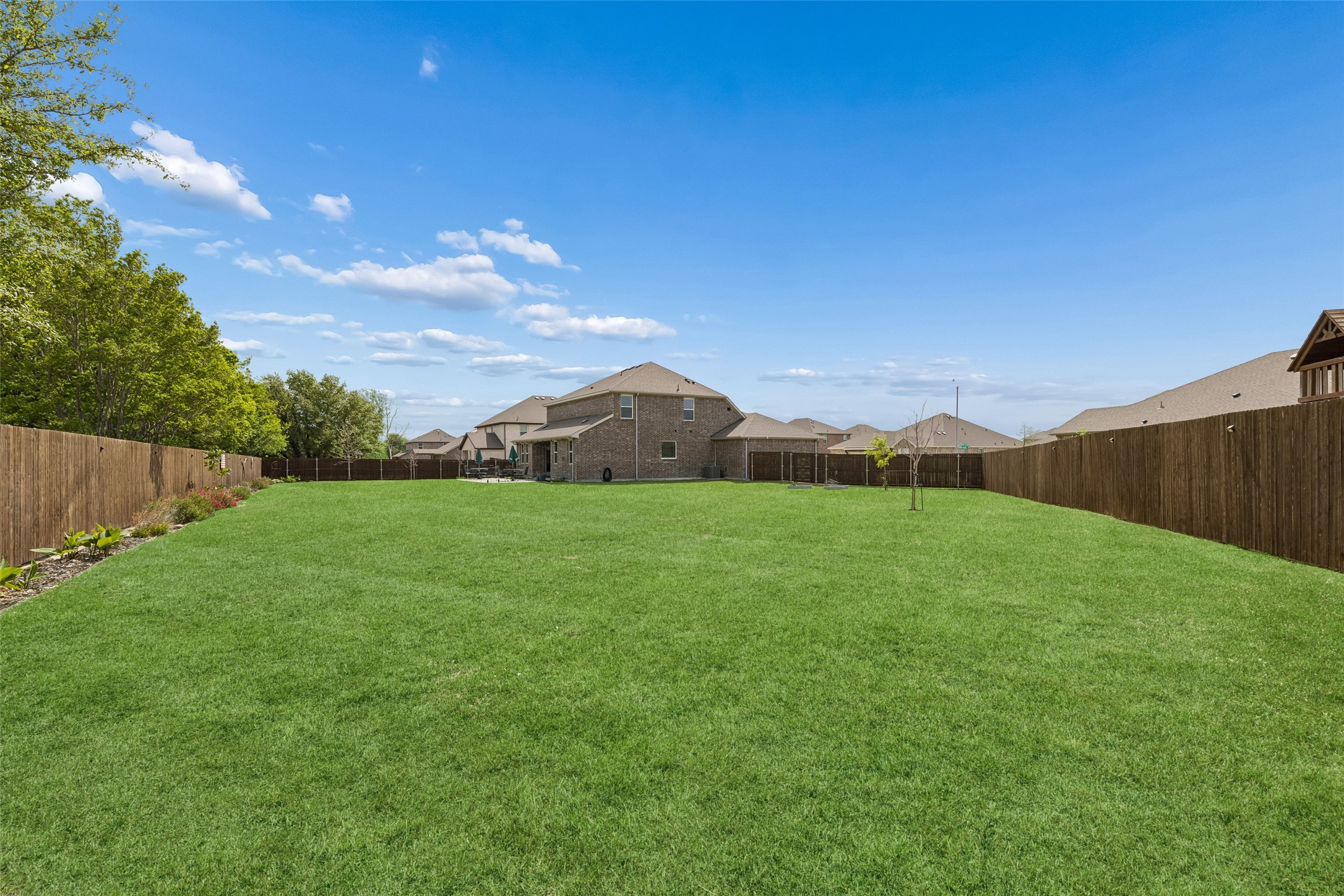 1512 Gentle Creek Lane Fort Worth TX 76052