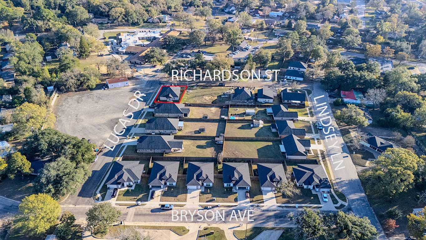 511 Richardson Street Athens TX 75751