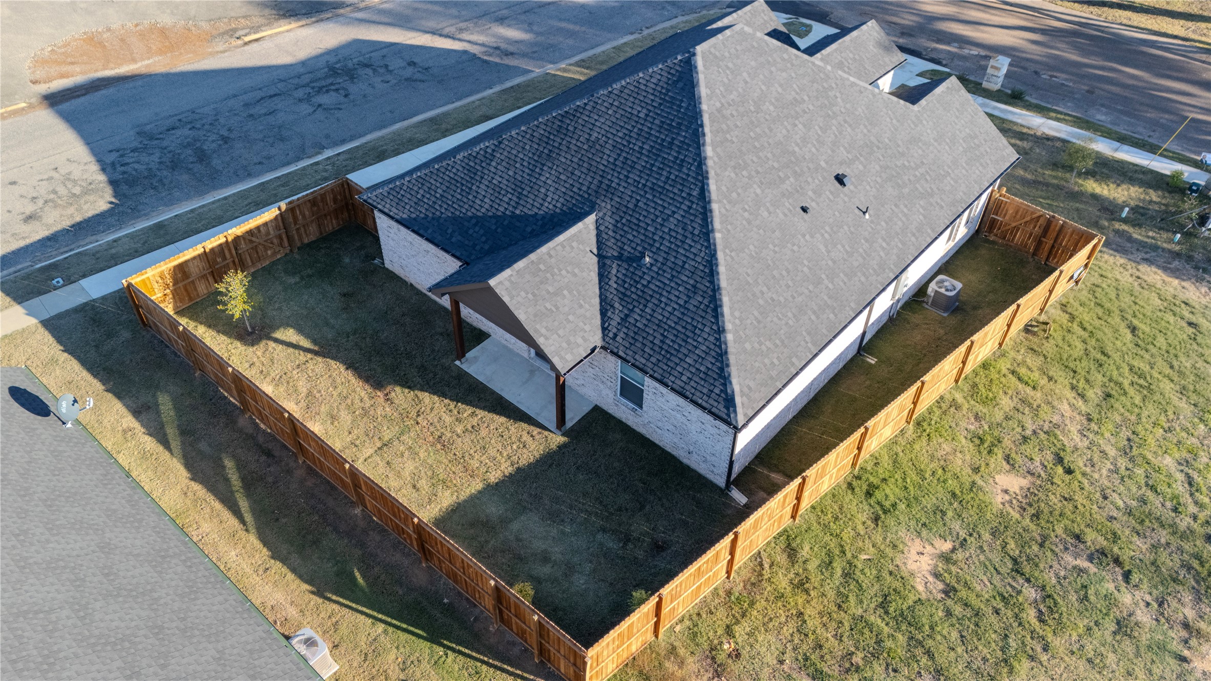 511 Richardson Street Athens TX 75751