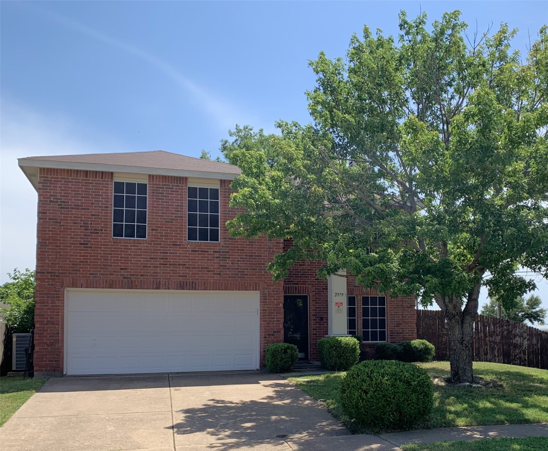 2979 Santa Sabina Drive Grand Prairie TX 75052