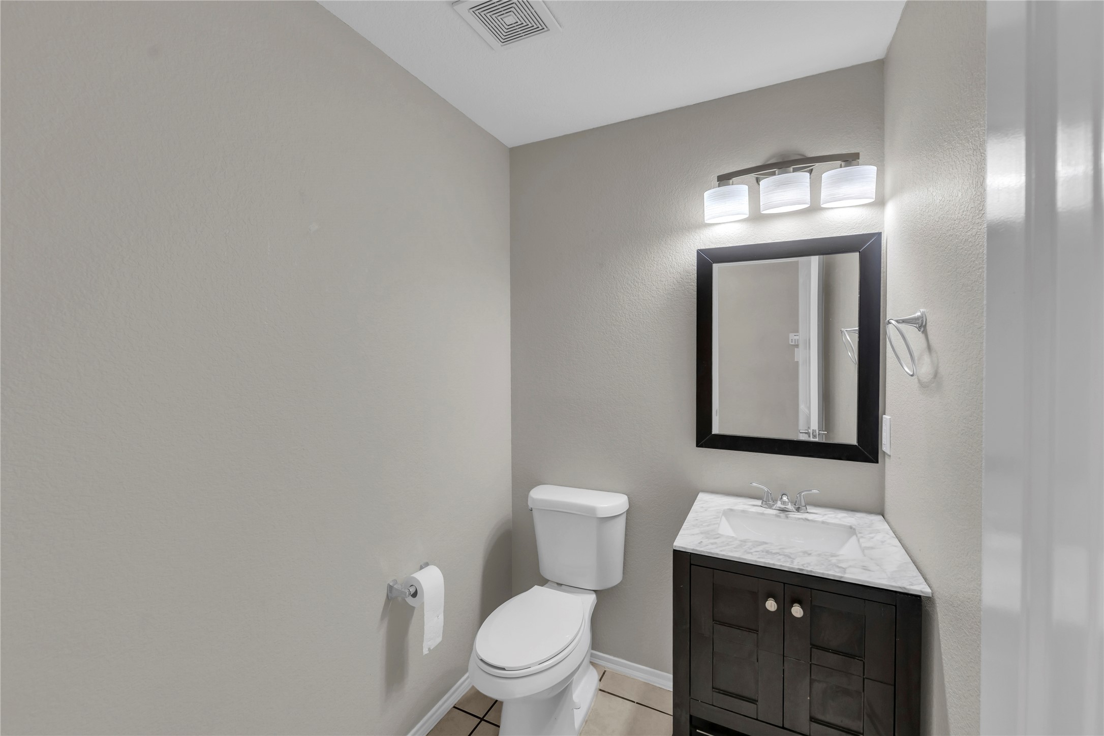 2325 Hummingbird Way Mesquite TX 75181