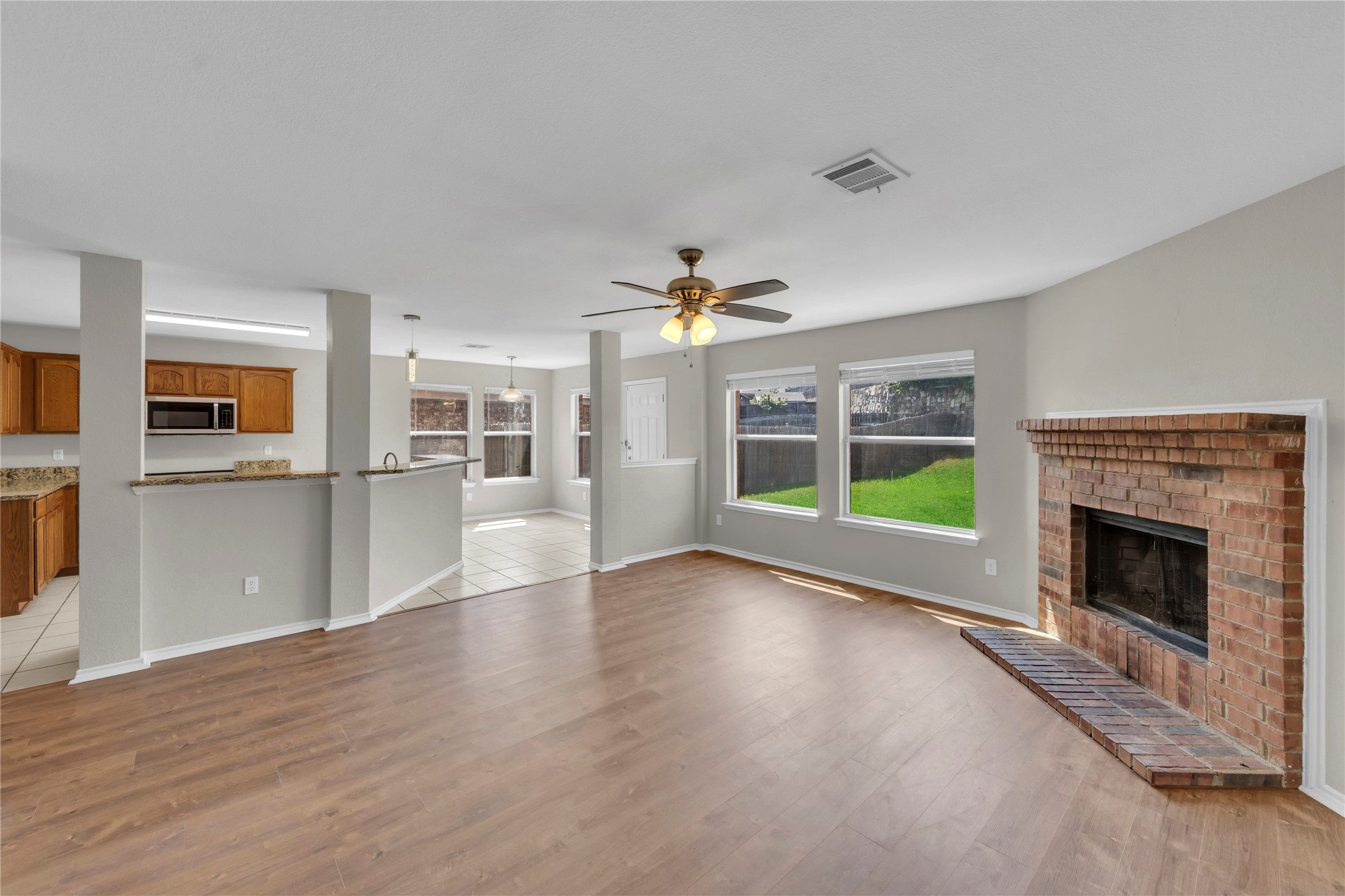 2325 Hummingbird Way Mesquite TX 75181