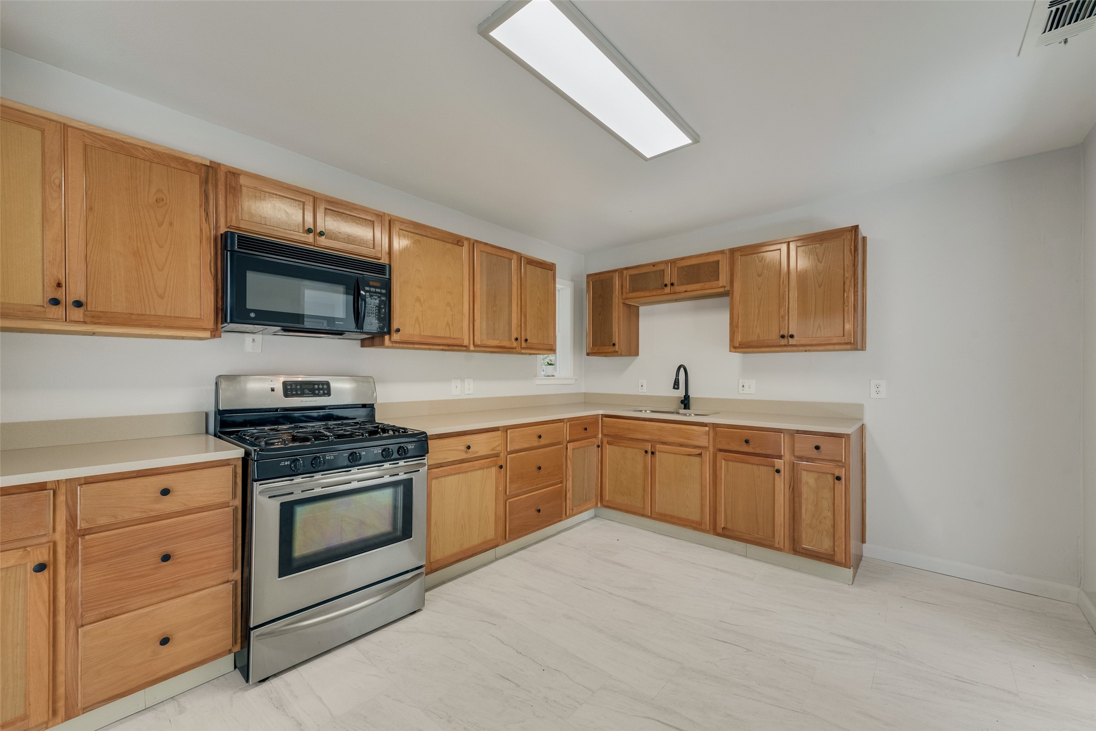 2647 Province Lane Dallas TX 75228