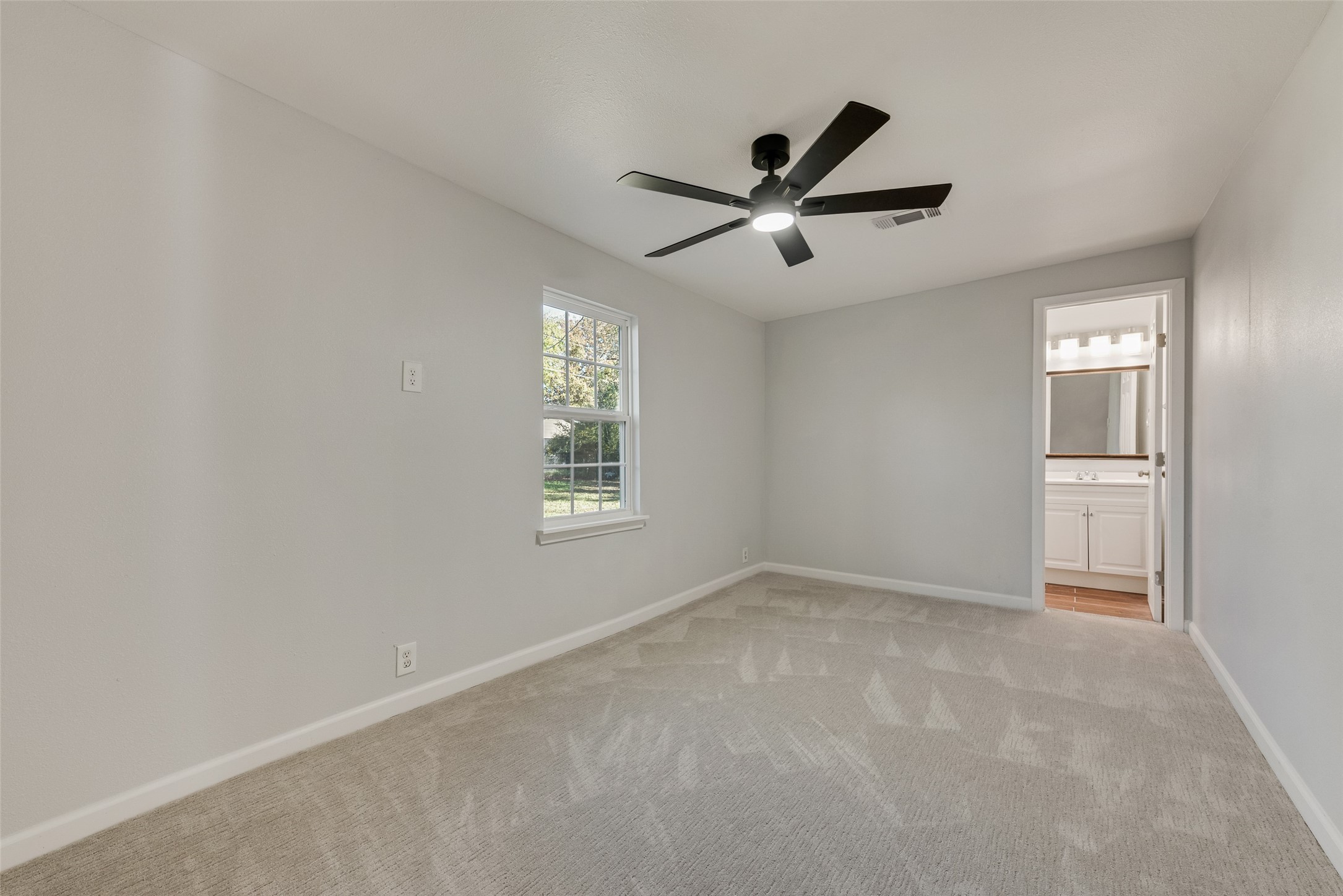 2647 Province Lane Dallas TX 75228