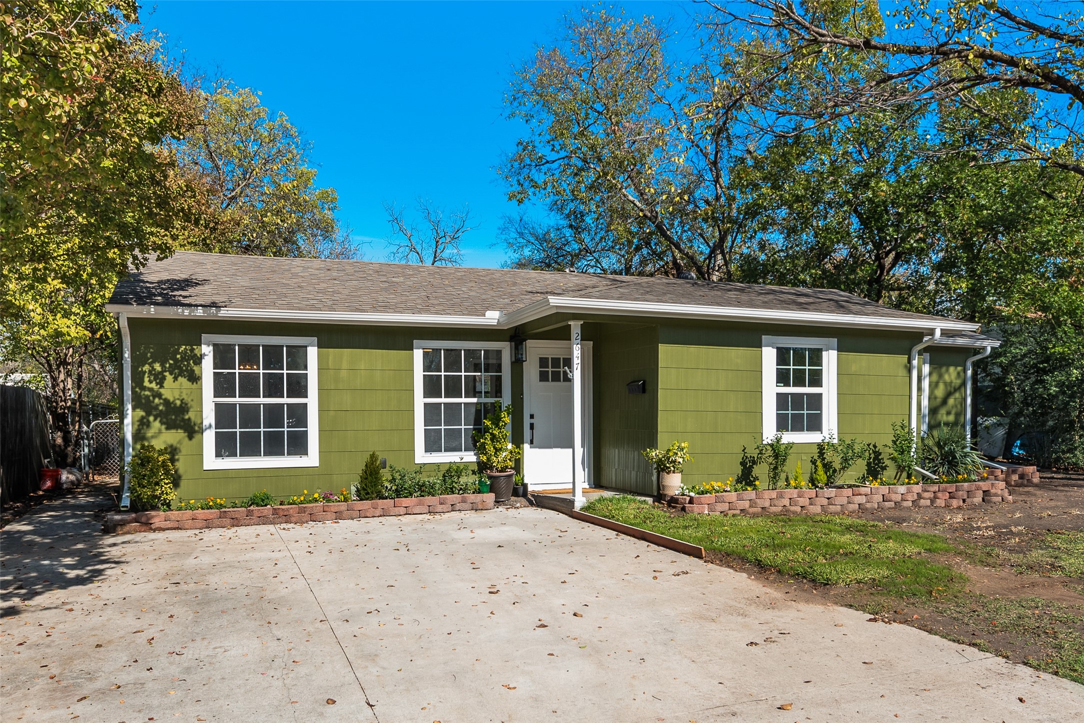 2647 Province Lane Dallas TX 75228
