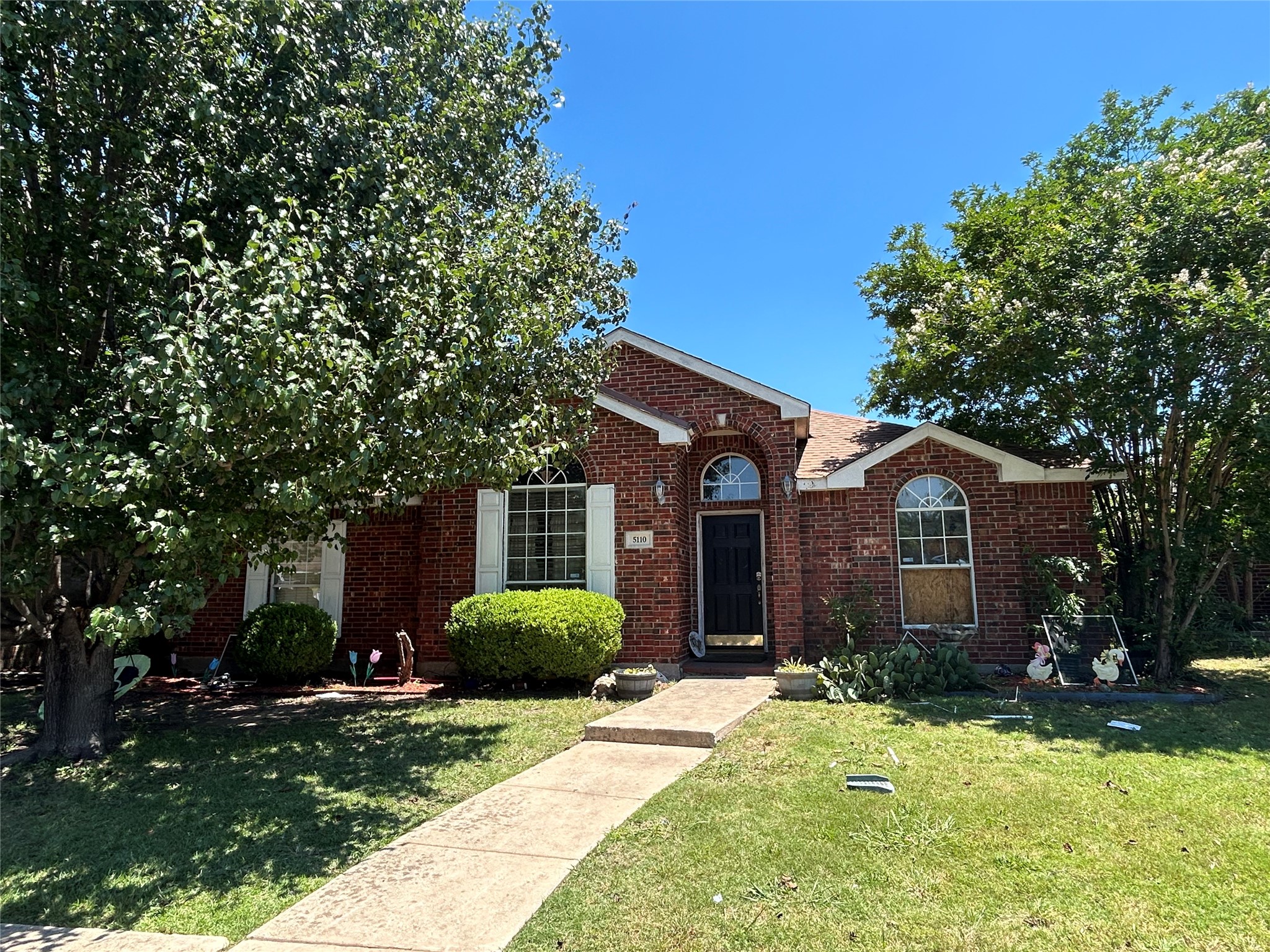 5110 Summertree Court Garland TX 75043