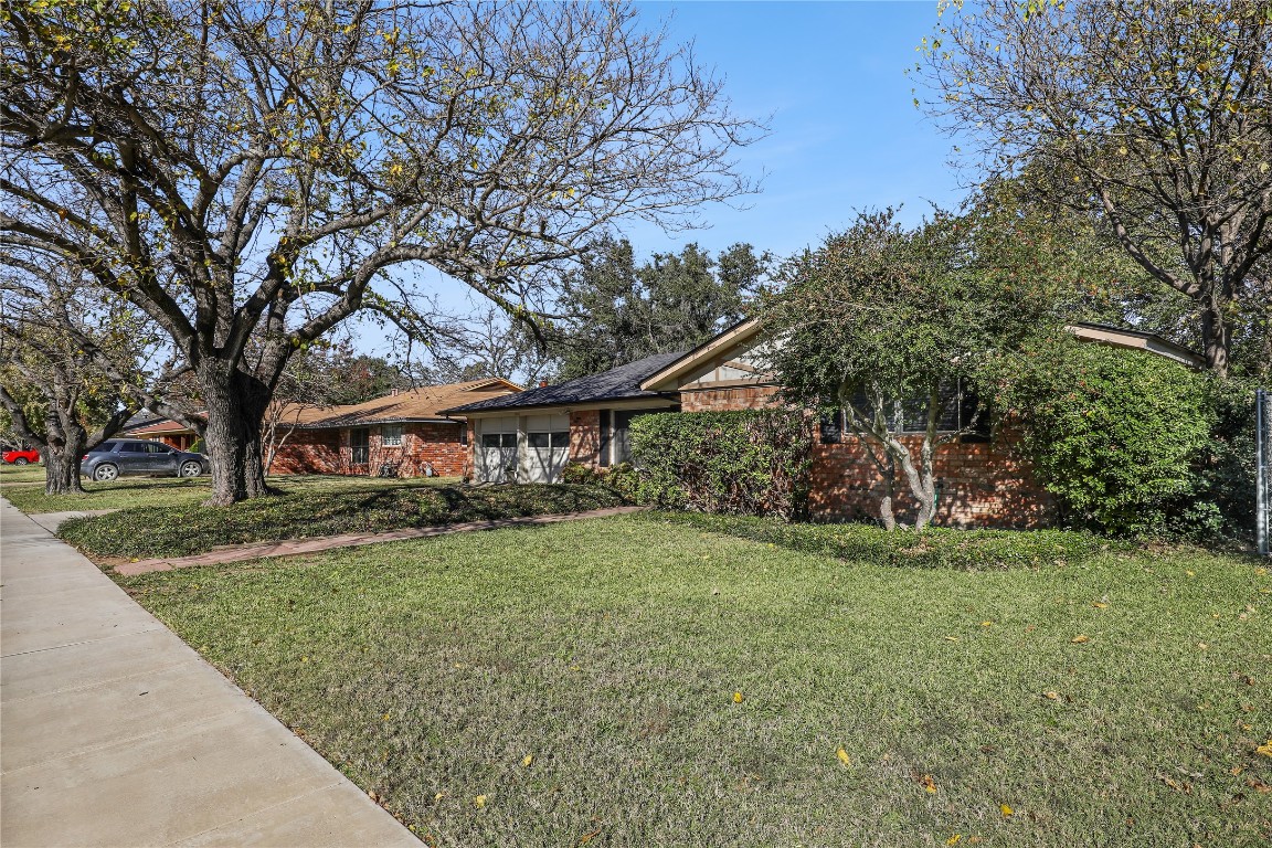 5408 Susan Lee Lane North Richland Hills TX 76180