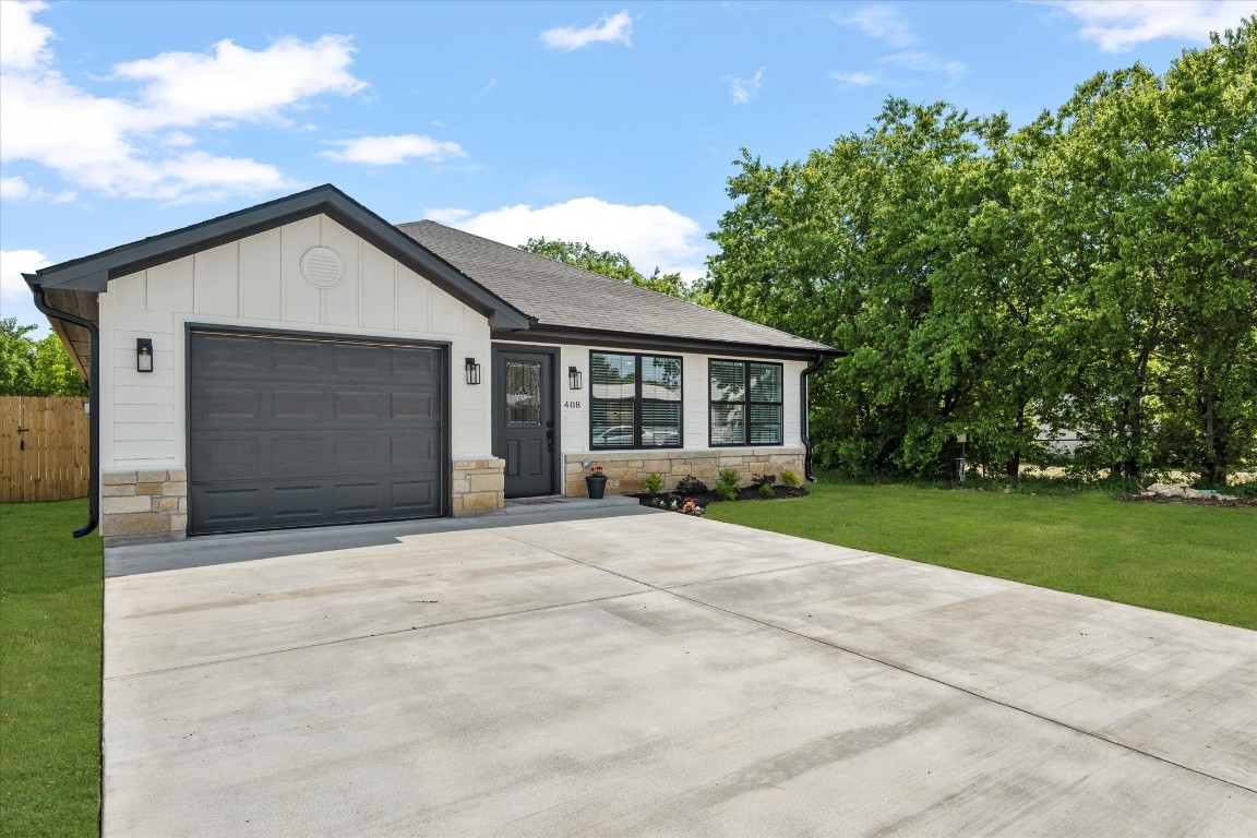 408 Cherry Street Whitesboro TX 76273