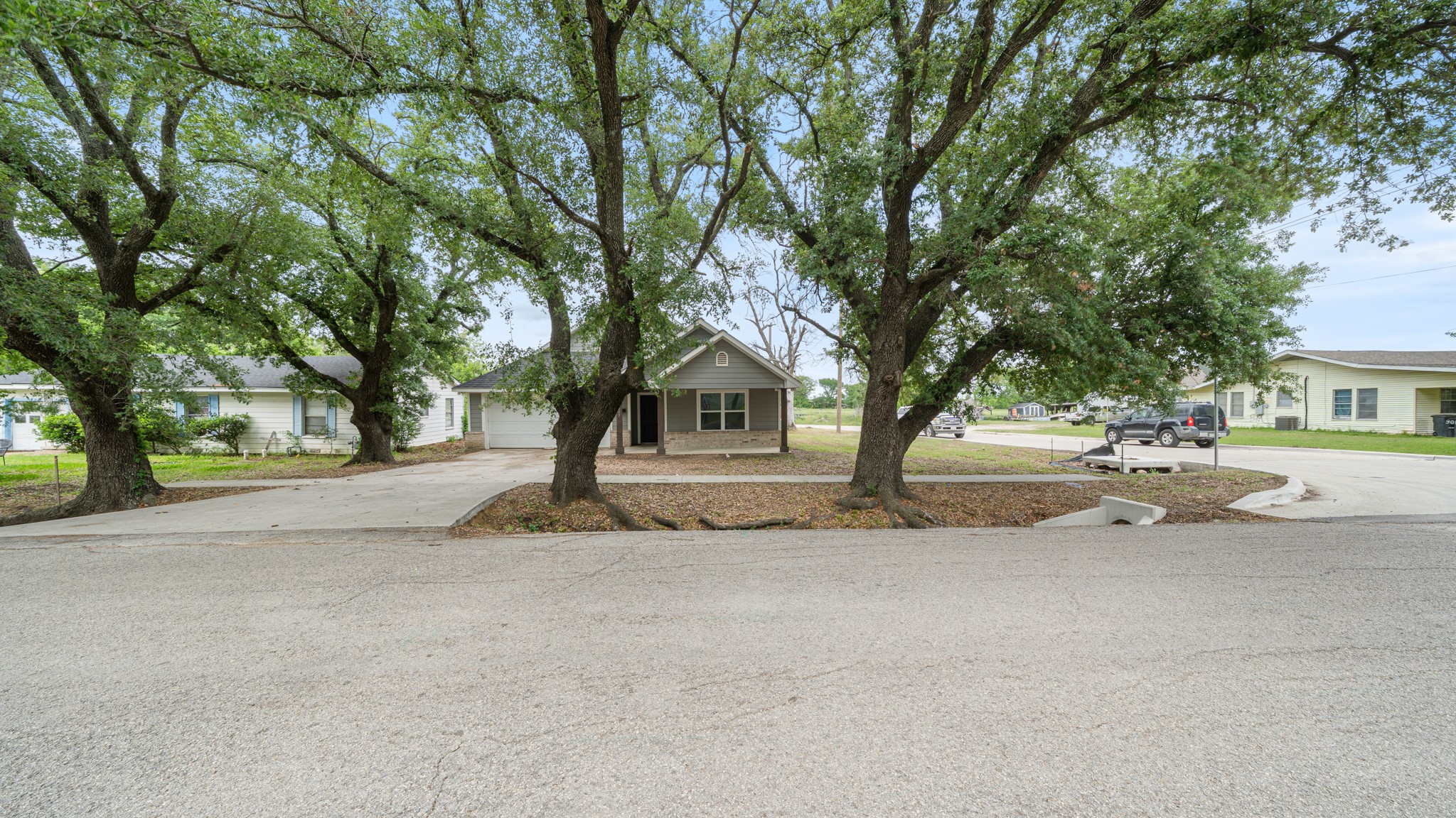 207 E Mccoulskey Street Terrell TX 75160